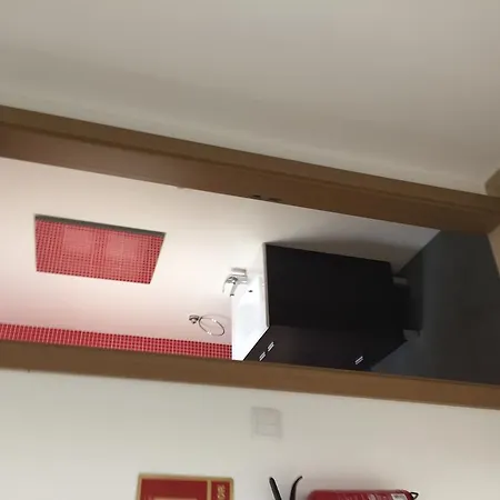 בית נופש Pateo Alfacinha ליסבון